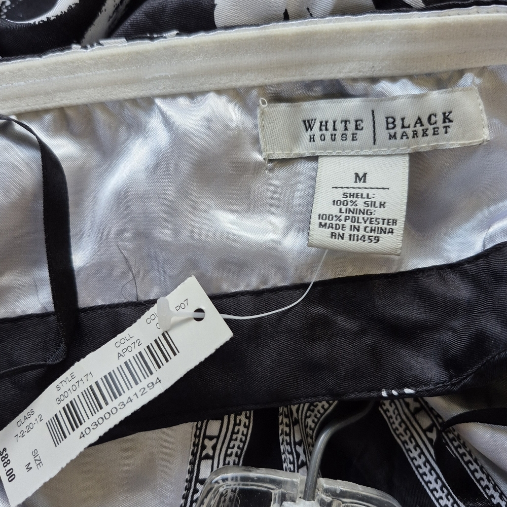 White House Black Market Blouse Silk Black & White Floral Halter Top Size M NEW - Picture 4 of 8